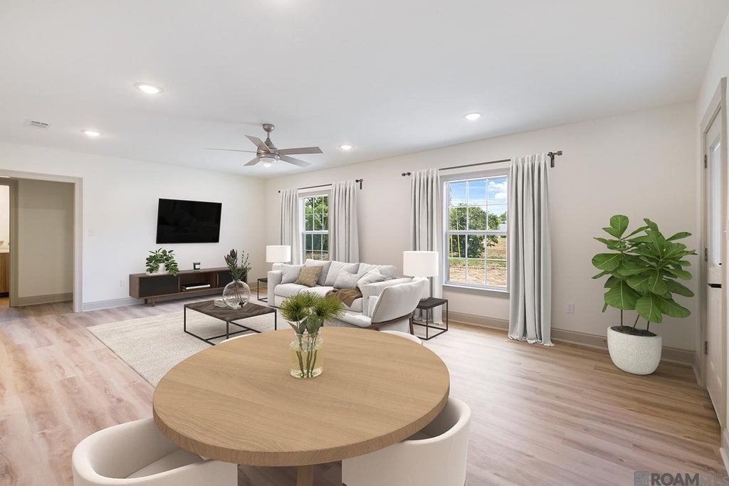 11321 La Hwy 22, St Amant