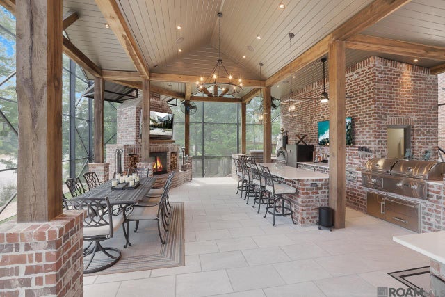 21647 Waterfront East Dr, Maurepas