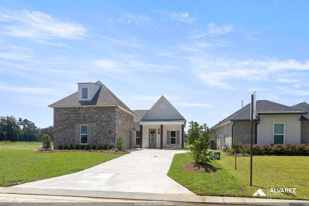 26572 Vanissa Dr, Denham Springs