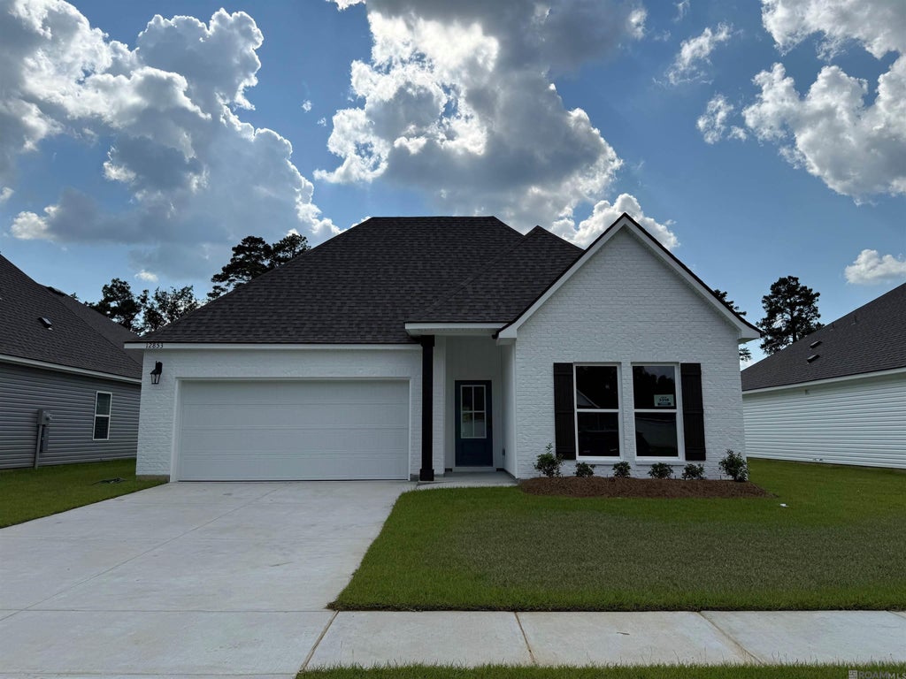 12853 Bay Leaf Dr, Denham Springs