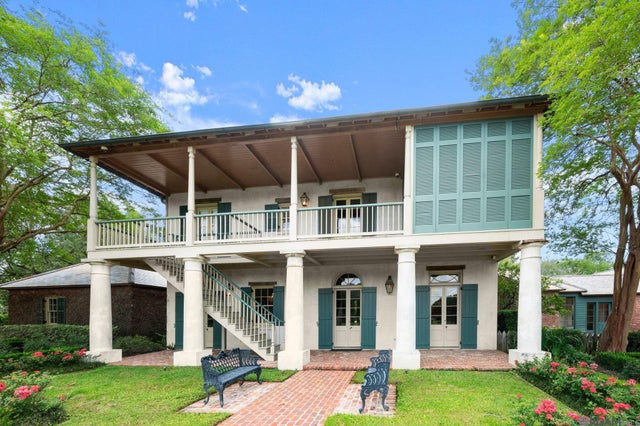 3620 Church St, Zachary