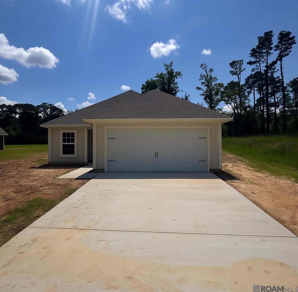 24191 Glory Dr, Livingston