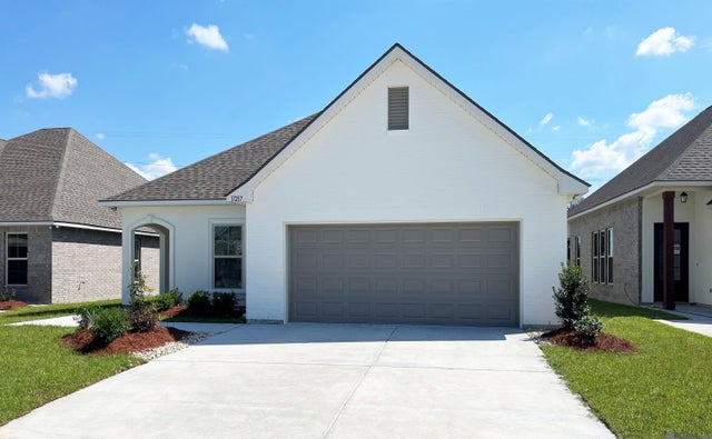 17217 Tidewater Ln, Baton Rouge