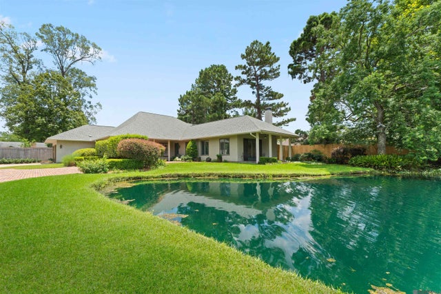 2141 Cove Ct, Baton Rouge