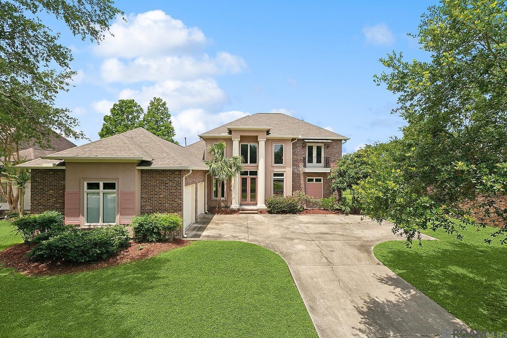 6141 Jonathan Alaric Ave, Gonzales