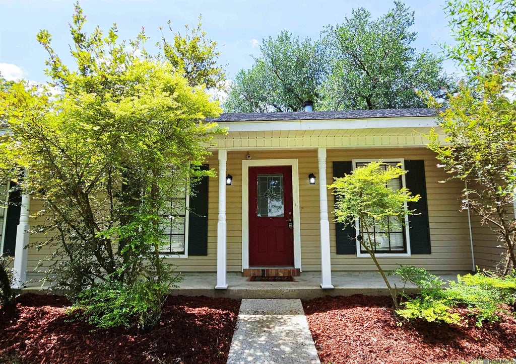 15166 Cocodrie Dr, Baton Rouge