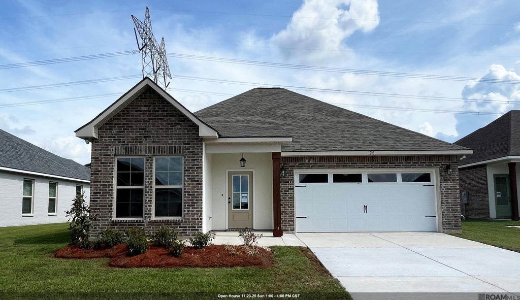 1216 Lakehaven Dr, Gonzales