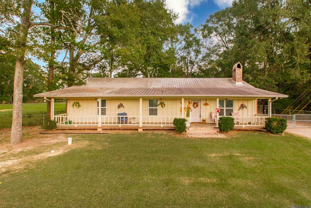 32374 Plainview Rd, Denham Springs
