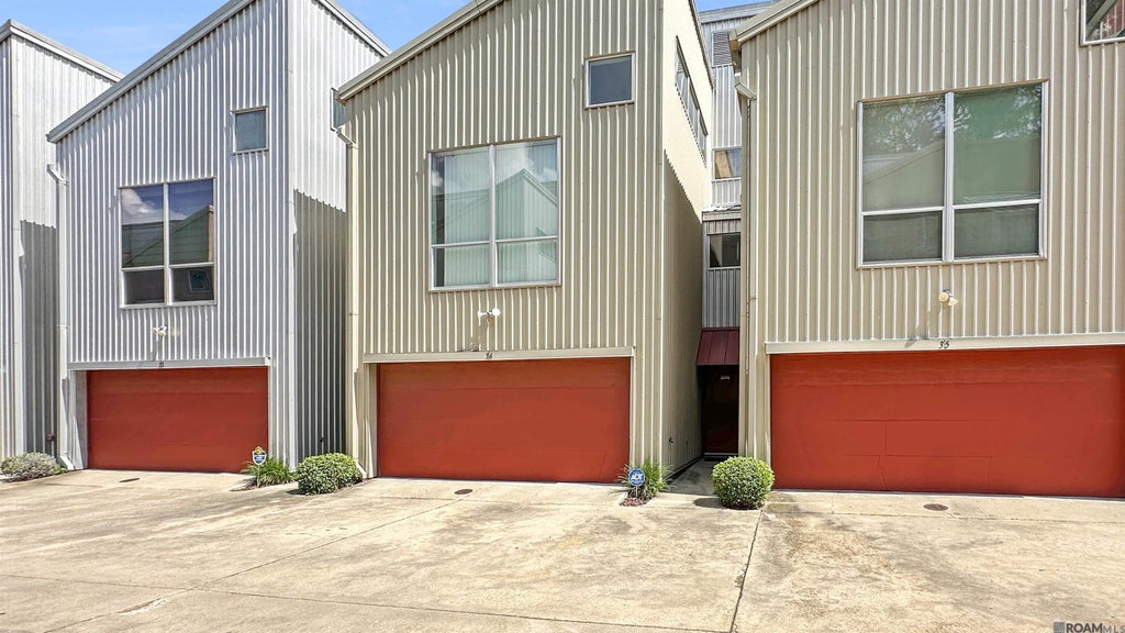 1720 Nicholson Dr, Baton Rouge