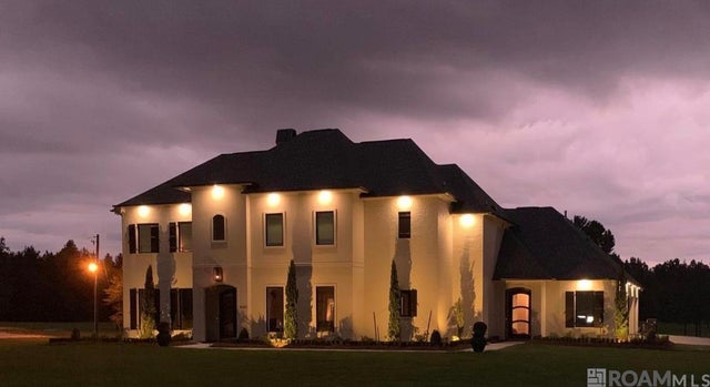 16367 Greenwell Springs-port Hudson Rd, Pride