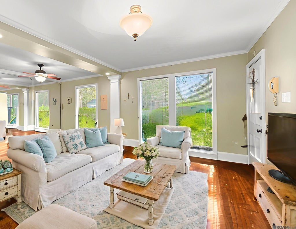 3012 Hundred Oaks Ave, Baton Rouge