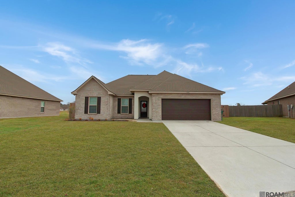14146 Bongo Trail Dr, Denham Springs