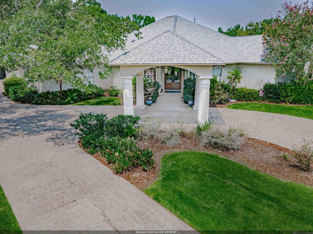 16205 Feliciana Ave, Prairieville