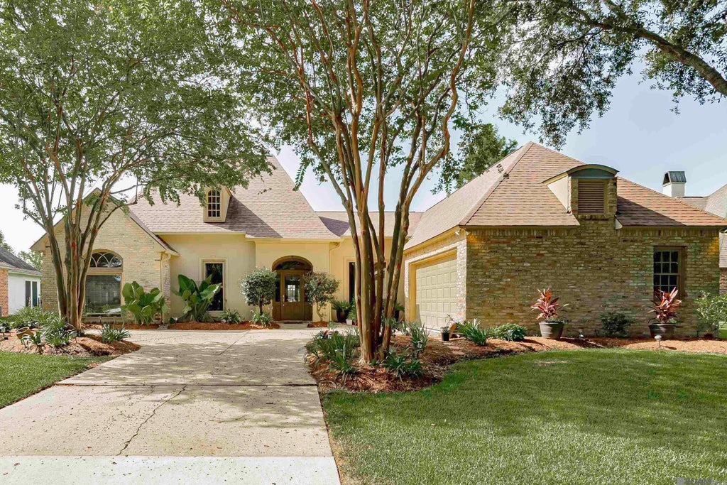 40204 Pelican Point Pkwy, Gonzales