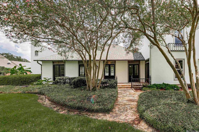 1605 Applewood Rd, Baton Rouge