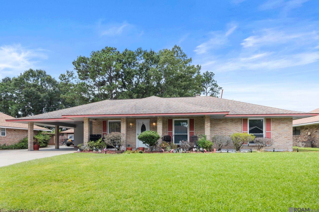 3527 Canyonland Dr, Baton Rouge