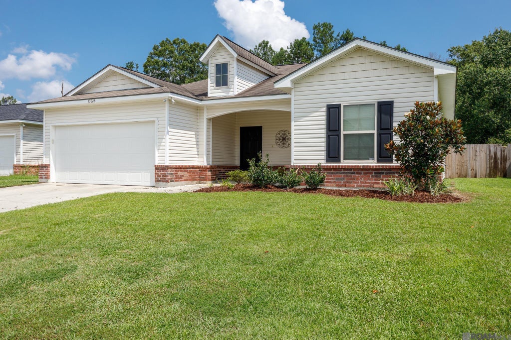 13023 Catahoula Dr, Denham Springs