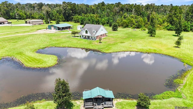 18555 Laklon Ave, Greenwell Springs