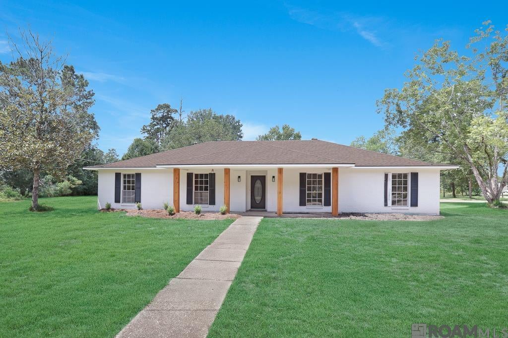 9536 Fairway Dr, Denham Springs