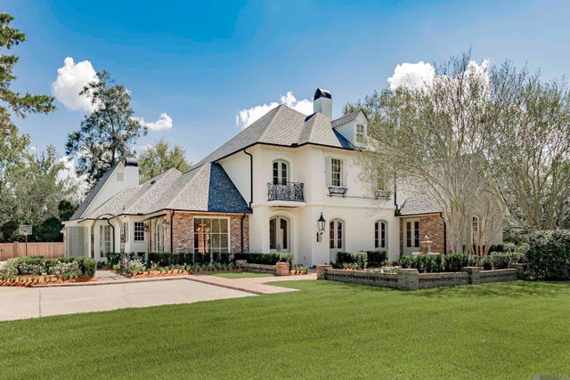 17913 W Augusta Dr, Baton Rouge