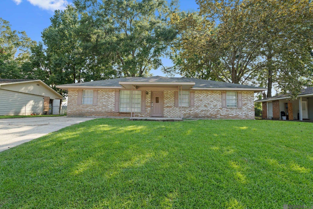 2608 Boxwood Dr, Baker
