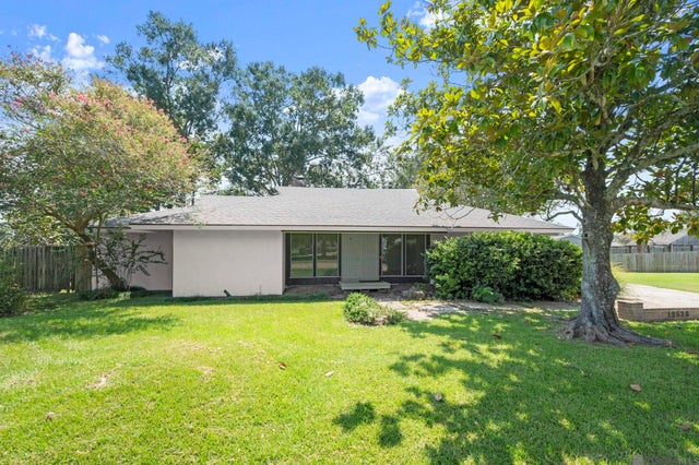 12526 Beldart Ct, Baton Rouge