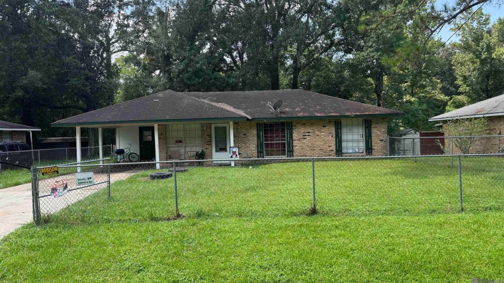 9667 Gov Beauvais Dr, Baton Rouge