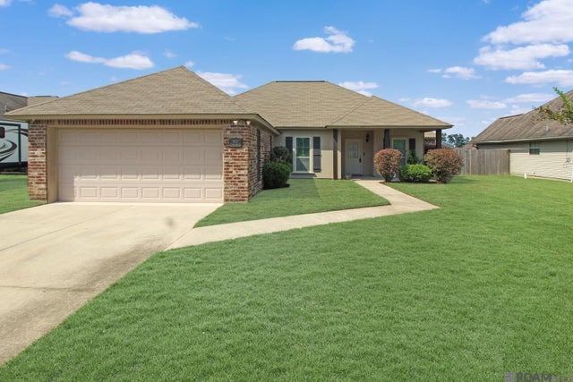 9217 Cypress Lake Ave, Denham Springs