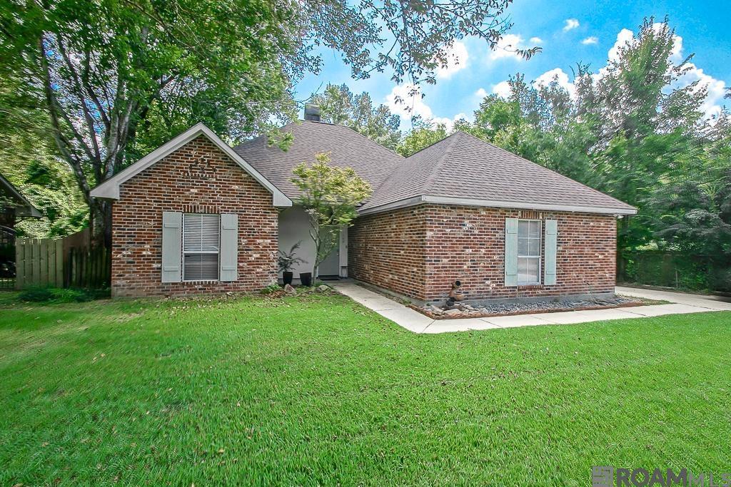 1026 Brookhollow Dr, Baton Rouge