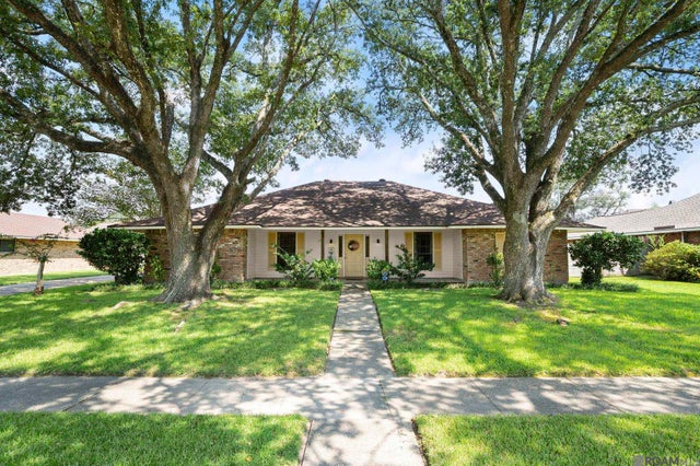 7735 Lew Hoad Ave, Saint George