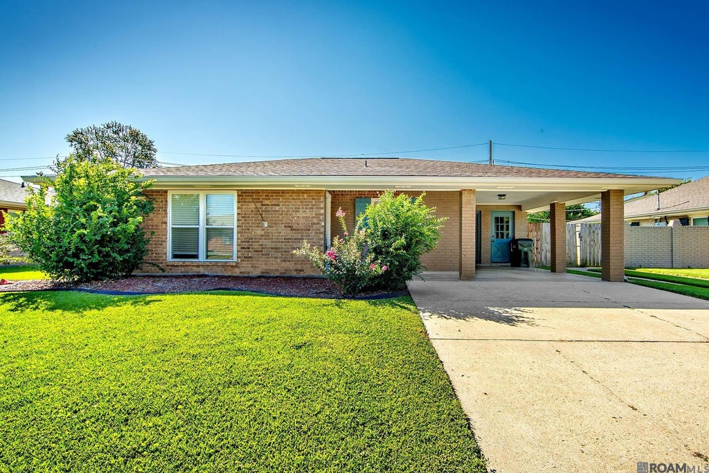 702 Eagle Dr, Houma