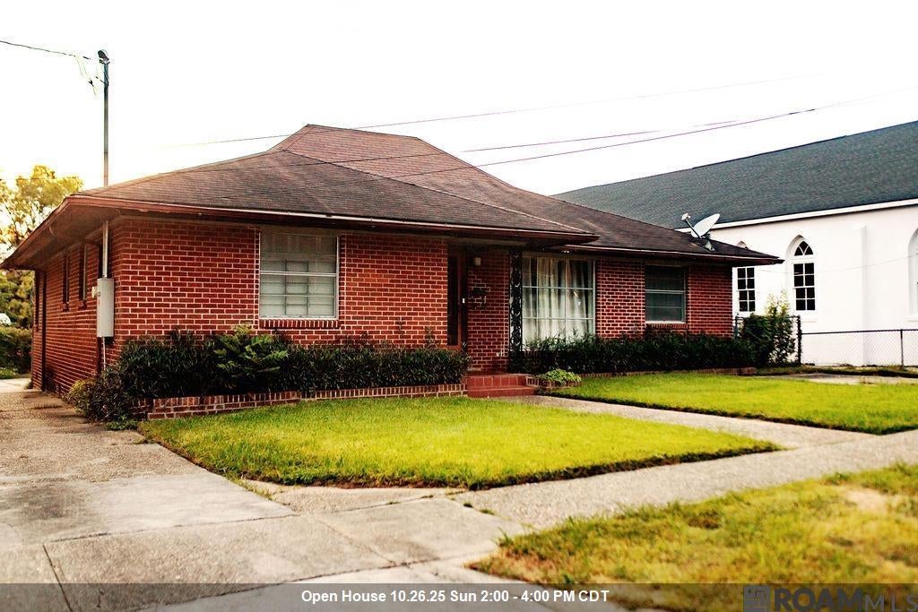 1208 Saint Joseph St, Baton Rouge