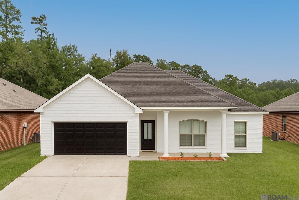 26288 Avoyelles Ave, Denham Springs