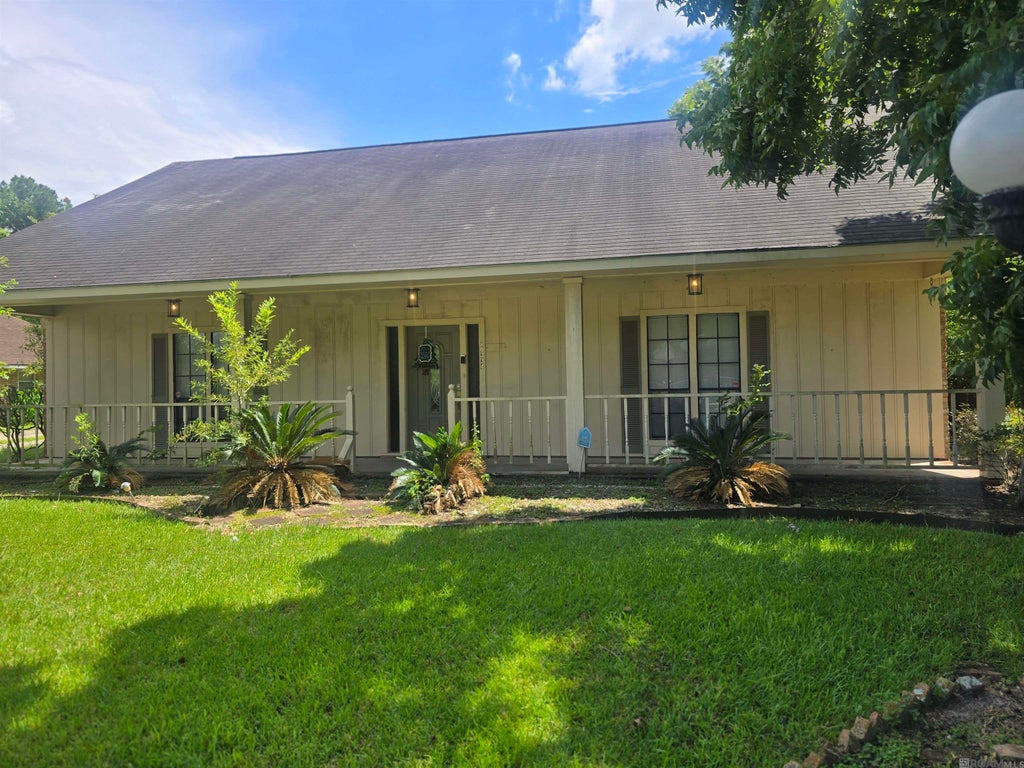 10334 Sunny Cline Dr, Baton Rouge