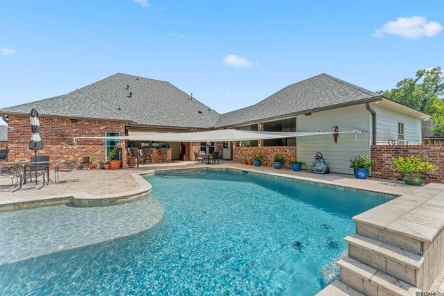 6342 Riverbend Lakes Dr, Baton Rouge