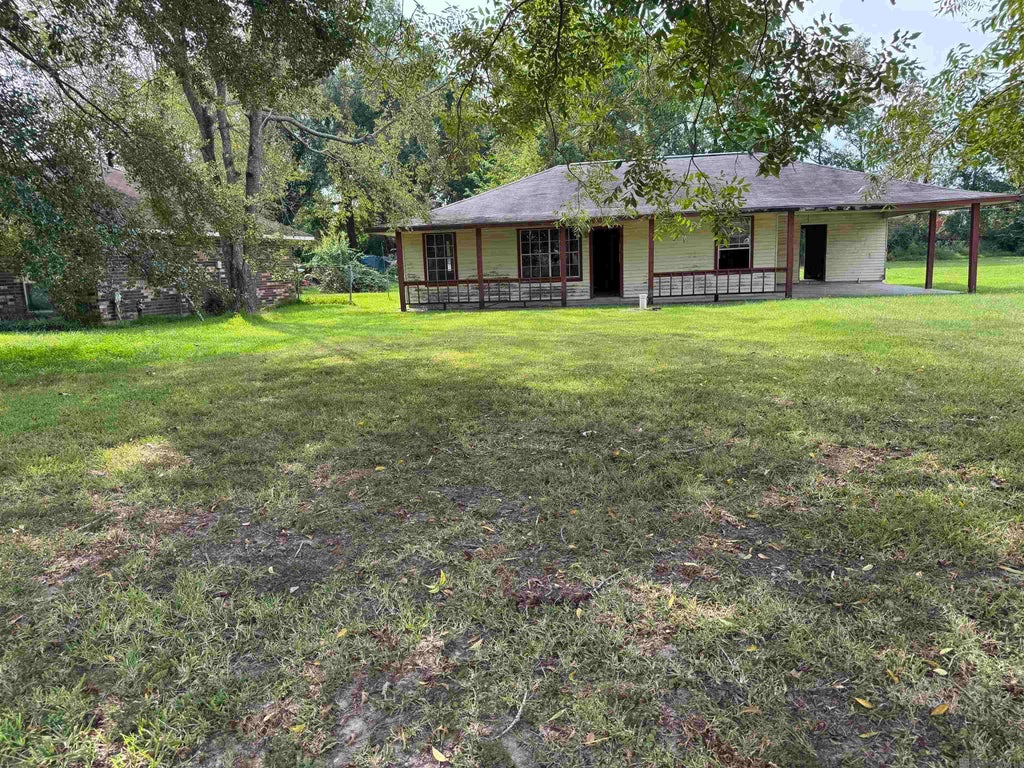 9146 Louisiana, Denham Springs