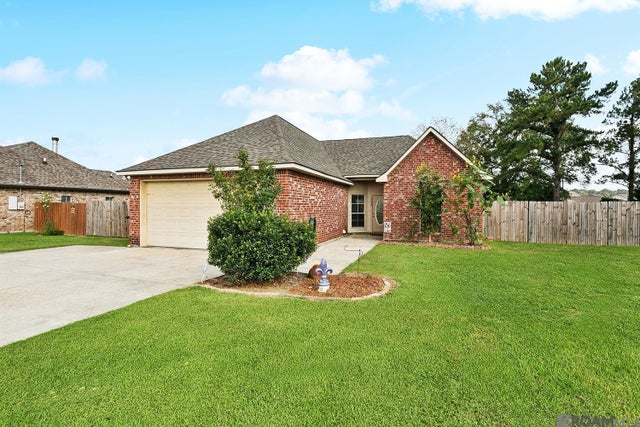 35254 Cane Market Rd, Denham Springs