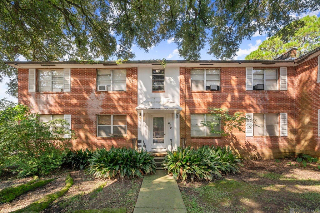 672d Carol Marie Dr, Baton Rouge