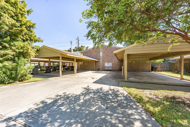 409 Longwood Ct, Baton Rouge