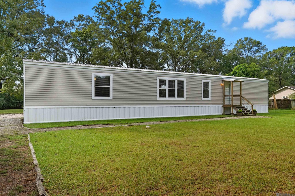 10486 Sherrie Ln, Denham Springs