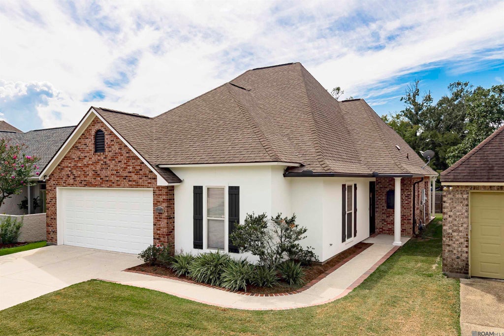 17179 Grove Dr, Prairieville