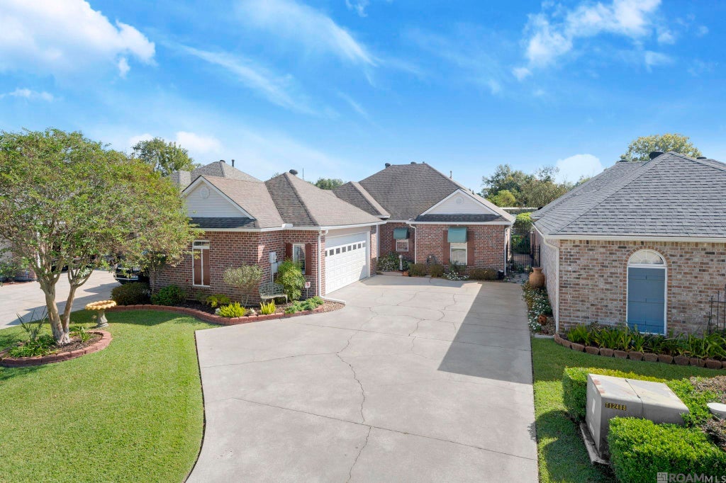 17234 Rue Village, Prairieville