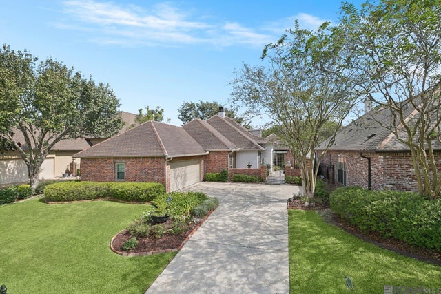 19453 Cape Hart Ct, Baton Rouge