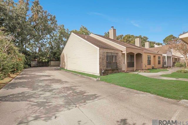 9336 Jefferson Hwy, Baton Rouge