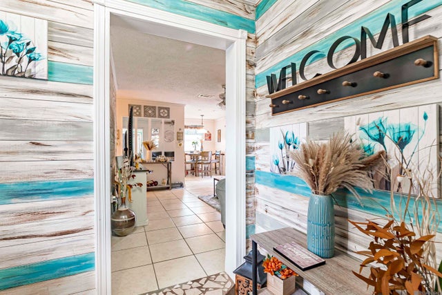 9711 Foster Rd, Baton Rouge