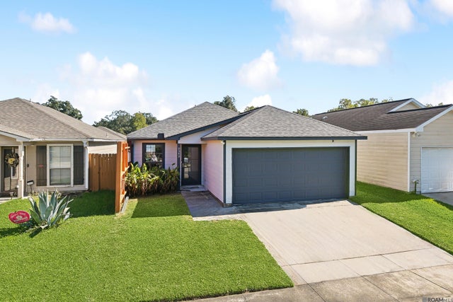 9343 Martinique Dr, Baton Rouge