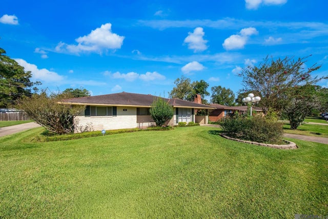 945 Savanna View Dr, Baton Rouge