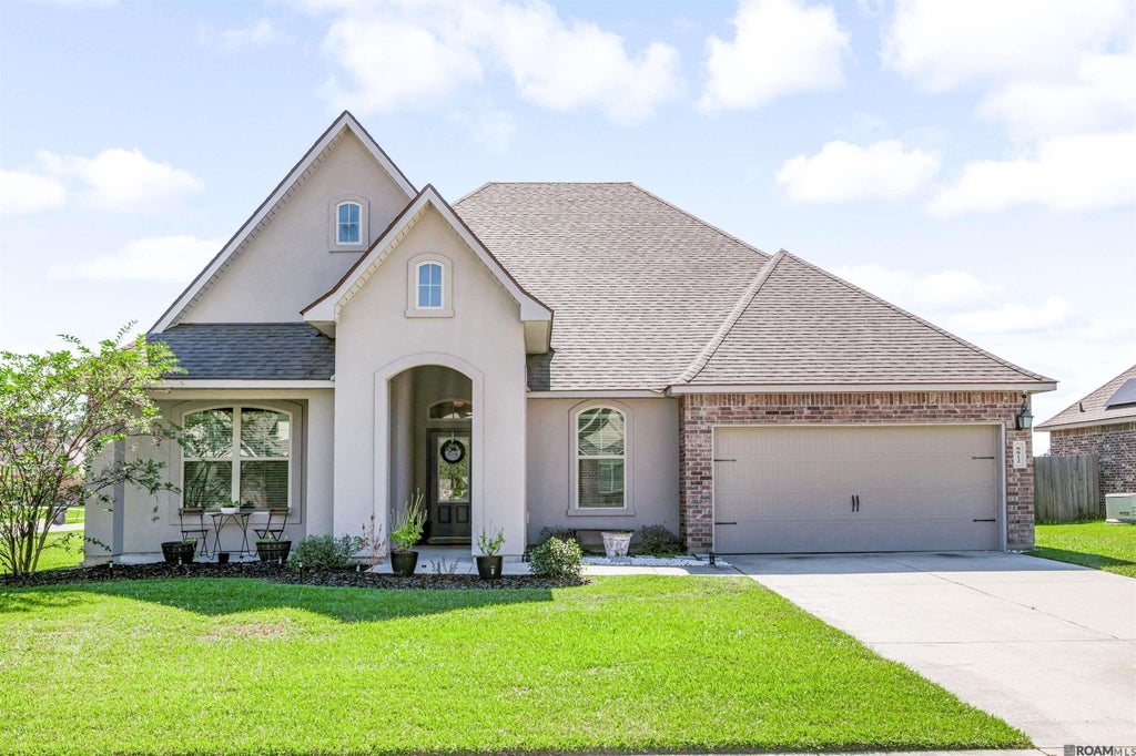 8812 Tatler St, Denham Springs