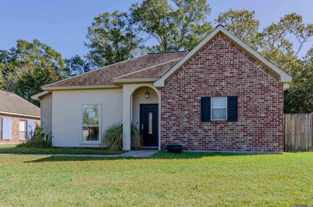 11078 Reyn Dr, Gonzales