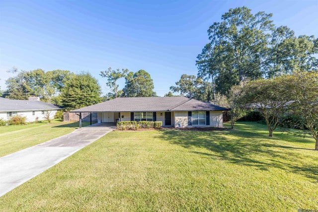 9435 Goodwood Blvd, Baton Rouge